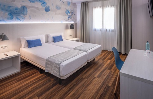 El Raval Hostel | Hostal Operaramblas