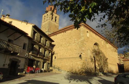Allepuz Hostel | Hostal Paquita
