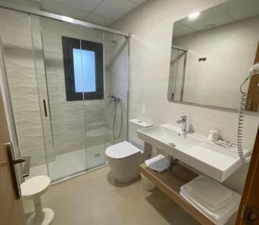 Ainsa-Sobrarbe House | Hostal Pirineos Ainsa