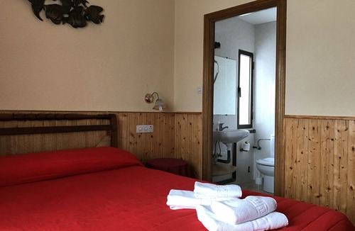 Somosierra Hostel | Hostal Puerto