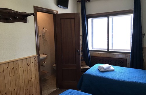 Somosierra Hostel | Hostal Puerto