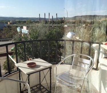 Alcaudete de la Jara House | Hostal Restaurante El Labrador