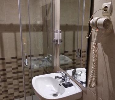 Cornella de Llobregat House | Hostal Restaurante Cornella