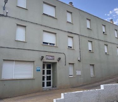 Nuevalos Hostel | Hostal Restaurante el Cazador