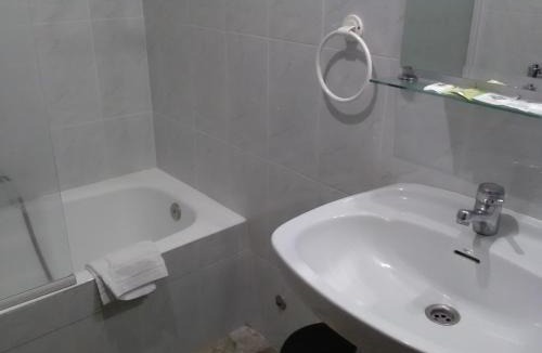 Nuevalos Hostel | Hostal Restaurante el Cazador