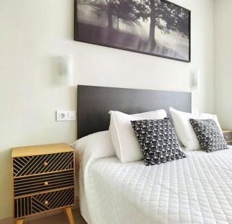 Sant Feliu de Guixols House | HOSTAL RIGAU