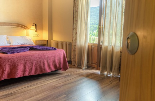 Fiscal Hostel | Hostal Rio Ara Bellosta