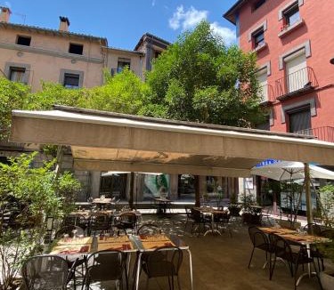 Ripoll Hotel | Hostal Ripollès