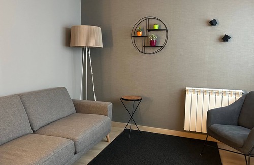 Cubells Hostel | Hostal Roma