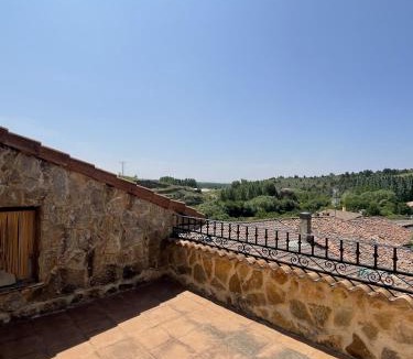 Ucero House | Hostal rural en el Cañón del Río Lobos