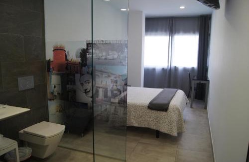 Figueres House | Hostal Sanmar