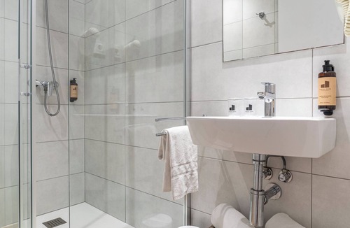 Sants Hostel | Hostal Sans