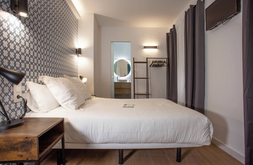 Alcoy Hostel | Hostal Savoy