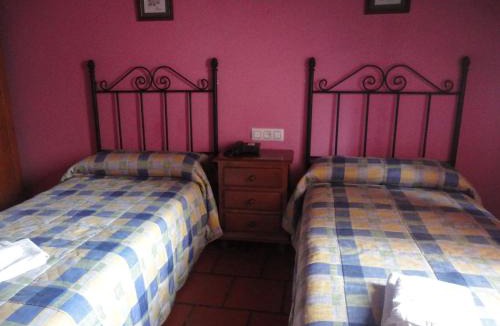 Allepuz House | Hostal Venta Liara