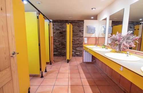La Molina Hostel | Hostal Xalet Refugi Pere Carné - Hostel