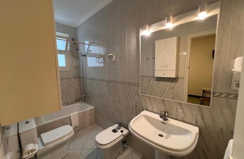 Sant Feliu de Guixols Hostel | Hostal Zurich