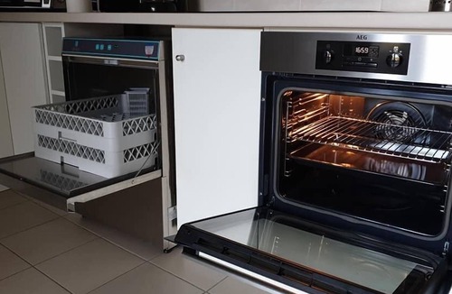 Saint-Andre-de-Roquepertuis Hostel | Hostel Les Terrasses du Roc