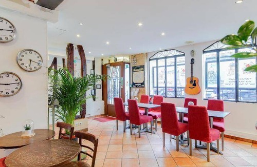 Montmartre Hostel | Hostel ∙ 127 guests