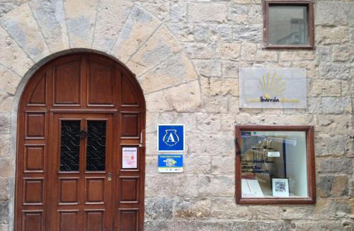 Old Town Hostel | Hostel Casa Ibarrola