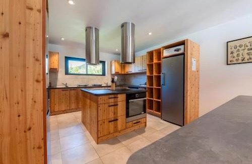 Faverges-Seythenex House | Hostel du Val de Tamié