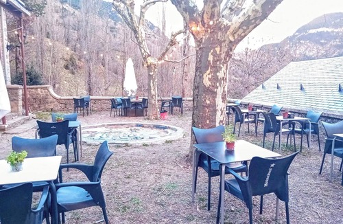 Sin Apartment | Hostel in Sin Valle de Chistau ideal for groups of mountain lovers.