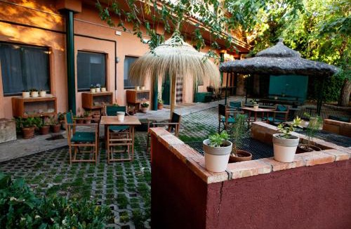 Layos Hostel | Hostel Layos, Toledo