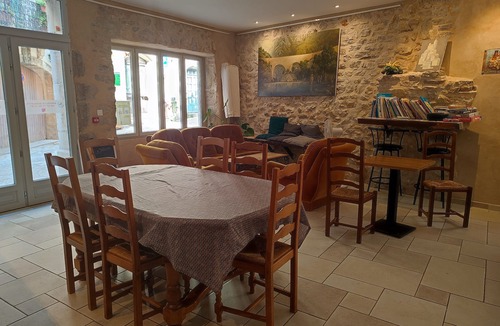 Saint-Jean-de-Fos Hostel | Hostel Le Diablotin