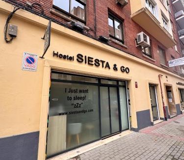 Palos de la Frontera Hostel | Hostel Siesta & Go (Atocha)