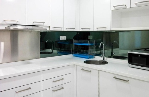 Kuala Lumpur City Centre Hostel | Hostel Summer Suites