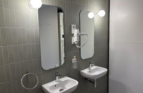 El Port Hostel | Hostelfly Fira Barcelona