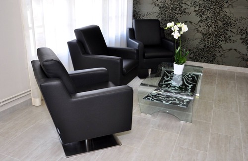 Laval Hotel | Hostellerie a la Bonne Auberge