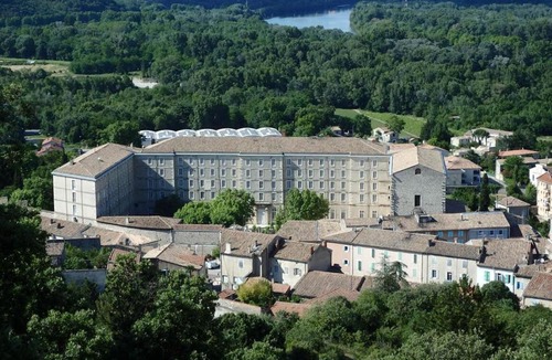 Viviers Hotel | HOSTELLERIE CHARLES de FOUCAULD