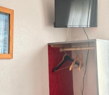 Villaines-la-Juhel House | Hostellerie de la juhel