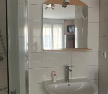 Villaines-la-Juhel House | Hostellerie de la juhel