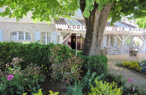 Gourdon Hotel | Hostellerie de la Bouriane