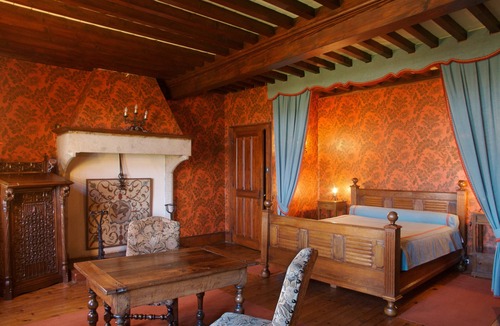 Perouges Hotel | Hostellerie de Pérouges