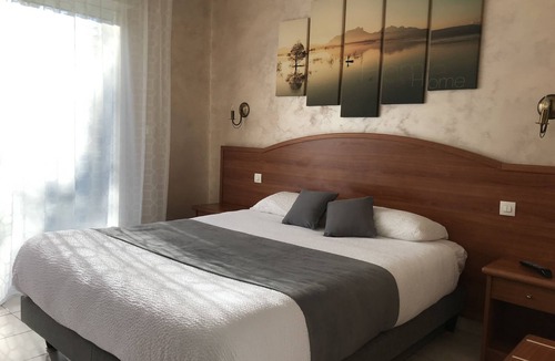 Nangis Hotel | Hostellerie du Châtel Les Billettes
