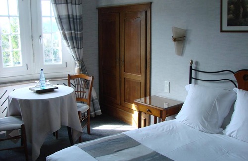 Baume-les-Dames Hotel | Hostellerie du Château d'As