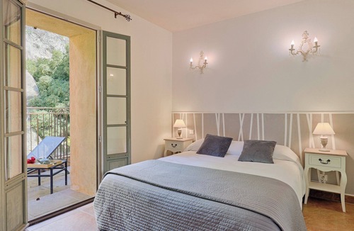 Bormes-Les-Mimosas Hotel | Hostellerie du Cigalou