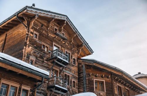Lens Hotel | Hostellerie du Pas de l'Ours "Relais et Châteaux"