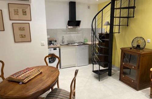 Uzes Hotel | Hostellerie et la parenthese uzes