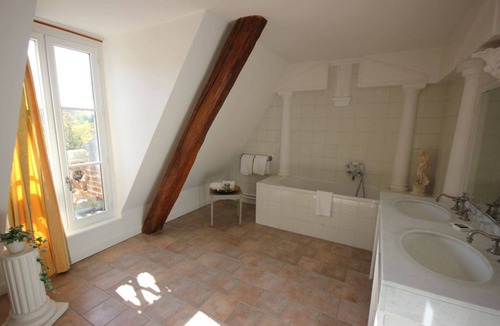 La Ferte-Saint-Aubin Hotel | Hostellerie du Château les muids