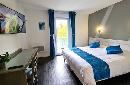 Lurbe-Saint-Christau Hotel | Hostellerie du paon blanc