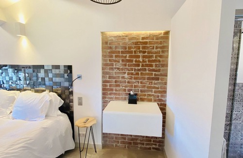 Saint-Paul-de-Vence Hotel | Hostellerie la Fontaine