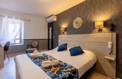 Beynac-et-Cazenac Hotel | Hostellerie Maleville