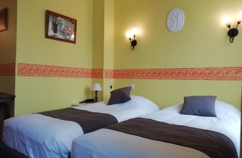 Creully Hotel | Hostellerie Saint Martin- Logis Hôtel et Restaurant