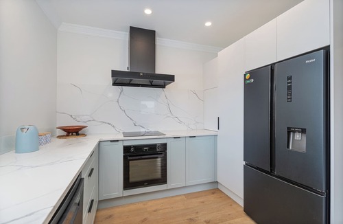 Whitianga House | Hosts on the Coast Blue Water Breeze