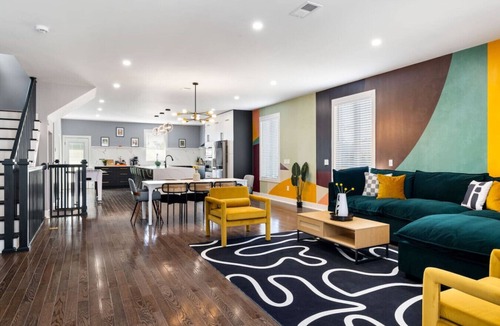 Lower Lawrenceville House | ★ HostWise Stays ★ Stylish Homes with Rooftop Decks, BBQ & Parking