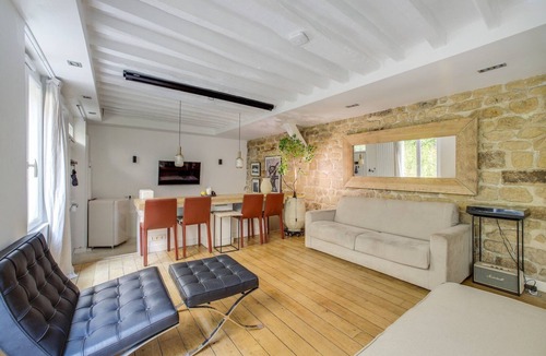 10th Arrondissement Apartment | Hot Hot Hot Loft Faubourg Saint-Denis