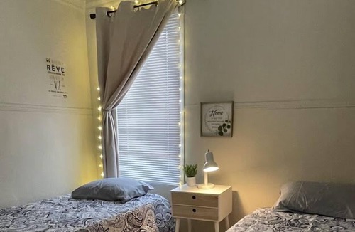 Longueuil House | Hot Spot House-maison 3 Chambre min 31 Jour